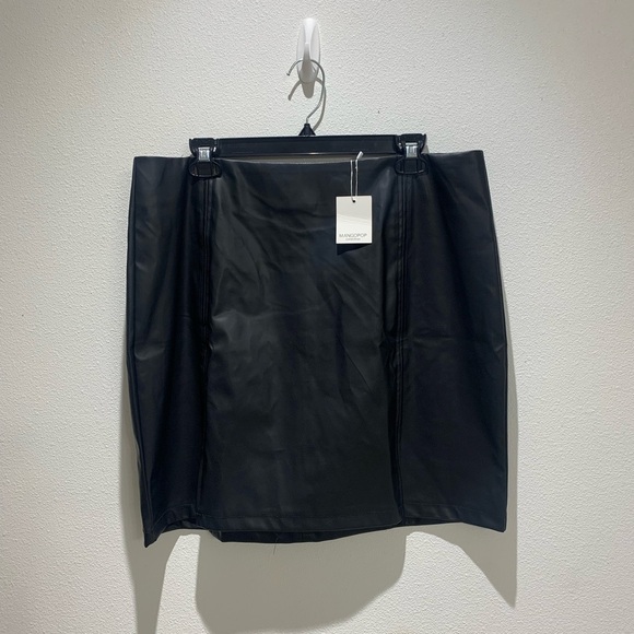 Mangopop Women's Faux Leather Mini Skirt Black Size XXL NWT - Picture 1 of 7